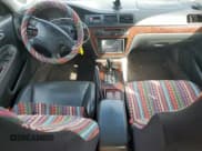 ✅ 1998 Acura TL Premium • VIN: JH4UA2650WC007310 • Лот: 50445245. Опубликован ранее на Copart с пробегом 311 864 миль. Бесплатный доступ к архиву аукционных продаж из США и подробный отчёт об истории автомобиля на DreamBid. Изображение 8.