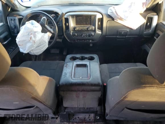 ✅ 2018 Chevrolet Silverado 2500HD LT • VIN: 1GC1KVEG5JF268722 • Lot: 50000995. Wystawiony na Copart z przebiegiem 230 363 mil. Bezpłatny archiwum sprzedaży aukcyjnych z USA i szczegółowy raport historii pojazdu na DreamBid. Zdjęcie 8.