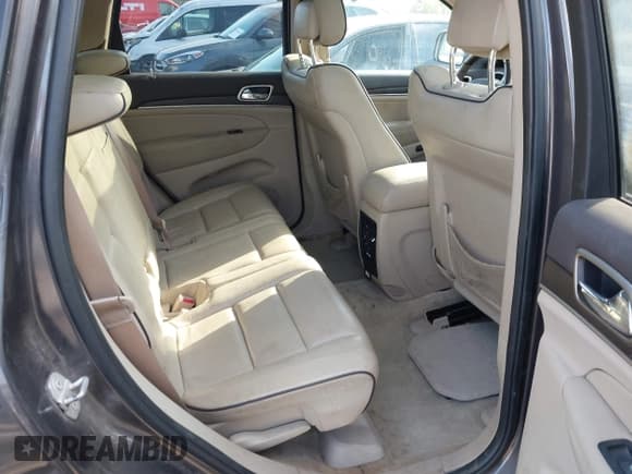 ✅ 2015 Jeep Grand Cherokee Overland • VIN: 1C4RJFCM7FC848289 • Lot: 42416578. Listed on IAAI with Not provided. Free auction sales archive from the USA and detailed vehicle history report at DreamBid. Image 8.