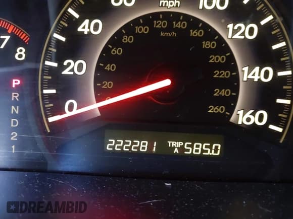 ✅ 2005 Honda Odyssey EX-L • VIN: 5FNRL38785B088435 • Lot: 43545682. Listed on IAAI with 222,281 mi. Free auction sales archive from the USA and detailed vehicle history report at DreamBid. Image 16.