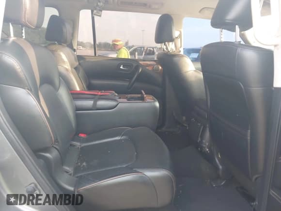 ✅ 2019 Nissan Armada SL • VIN: JN8AY2ND6KX010535 • Lot: 43201067. Wystawiony na IAAI z przebiegiem 134 504 mil. Bezpłatny archiwum sprzedaży aukcyjnych z USA i szczegółowy raport historii pojazdu na DreamBid. Zdjęcie 8.