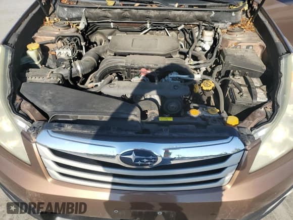 ✅ 2011 Subaru Outback Premium • VIN: 4S4BRBCC9B3363376 • Lot: 81295725. Listed on Copart with 158,631 mi. Free auction sales archive from the USA and detailed vehicle history report at DreamBid. Image 12.