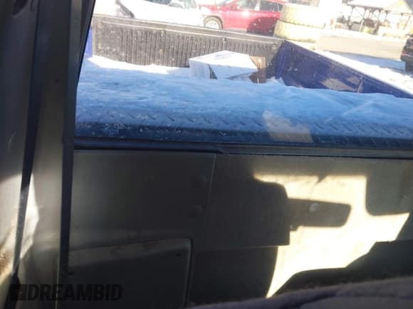 ✅ 2004 Ford Ranger XL • VIN: 1FTYR10UX4PB12304 • Lot: 43875700. Wystawiony na IAAI z przebiegiem 200 552 mil. Bezpłatny archiwum sprzedaży aukcyjnych z USA i szczegółowy raport historii pojazdu na DreamBid. Zdjęcie 8.