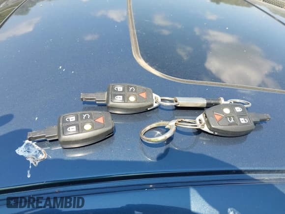 ✅ 2005 Volvo S40 • VIN: YV1MS682152076014 • Lot: 42888700. Listed on IAAI with 160,809 mi. Free auction sales archive from the USA and detailed vehicle history report at DreamBid. Image 11.