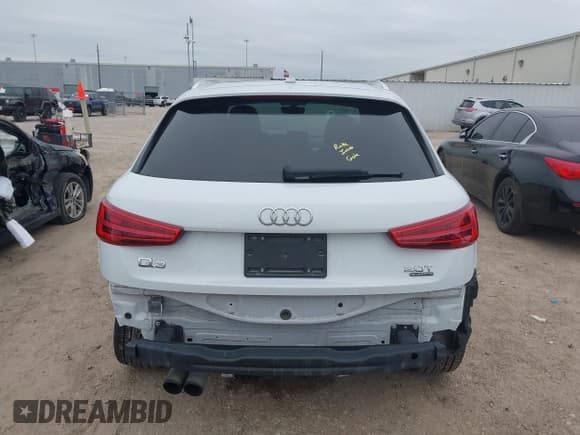 ✅ 2017 Audi Q3 Prestige • VIN: WA1GCCFS0HR013445 • Lot: 41625580. Listed on IAAI with 79,110 mi. Free auction sales archive from the USA and detailed vehicle history report at DreamBid. Image 17.