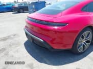 ✅ 2021 Porsche Taycan 4S • VIN: WP0AB2Y18MSA40959 • Lot: 42598754. Listed on IAAI with 19,983 mi. Free auction sales archive from the USA and detailed vehicle history report at DreamBid. Image 4.