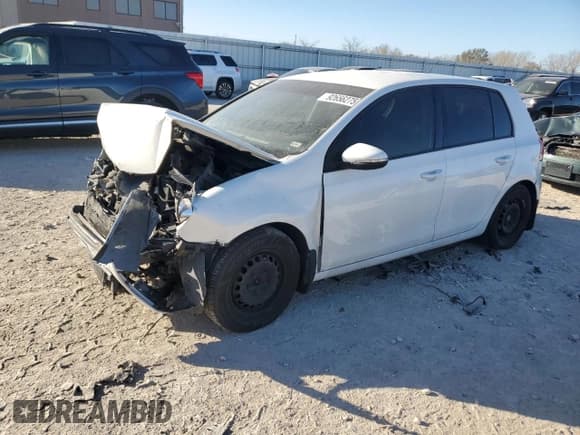 ✅ 2012 Volkswagen Golf • VIN: WVWDB7AJ9CW002701 • Lot: 92656275. Wystawiony na Copart z przebiegiem Nie podano. Bezpłatny archiwum sprzedaży aukcyjnych z USA i szczegółowy raport historii pojazdu na DreamBid. Zdjęcie 1.