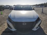 ✅ 2023 Nissan Altima SR • VIN: 1N4BL4CW9PN354836 • Lot: 82003495. Wystawiony na Copart z przebiegiem 29 926 mil. Bezpłatny archiwum sprzedaży aukcyjnych z USA i szczegółowy raport historii pojazdu na DreamBid. Zdjęcie 5.