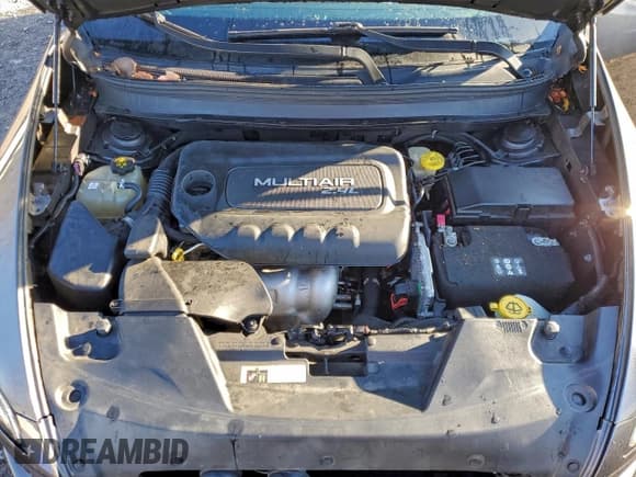 ✅ 2016 Jeep Cherokee Latitude • VIN: 1C4PJMCB2GW366677 • Lot: 94140665. Wystawiony na Copart z przebiegiem 78 718 mil. Bezpłatny archiwum sprzedaży aukcyjnych z USA i szczegółowy raport historii pojazdu na DreamBid. Zdjęcie 12.