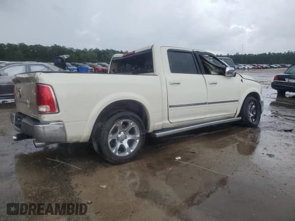 ✅ 2016 Ram 1500 Laramie • VIN: 1C6RR7NM8GS359474 • Лот: 64881705. Опубликован ранее на Copart с пробегом Не указан. Бесплатный доступ к архиву аукционных продаж из США и подробный отчёт об истории автомобиля на DreamBid. Изображение 3.