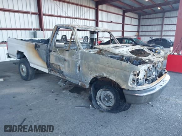 ✅ 1997 Ford F-250 • VIN: 3FTHF26H0VMA66451 • Лот: 43800991. Опубликован ранее на IAAI с пробегом 137 227 миль. Бесплатный доступ к архиву аукционных продаж из США и подробный отчёт об истории автомобиля на DreamBid. Изображение 1.