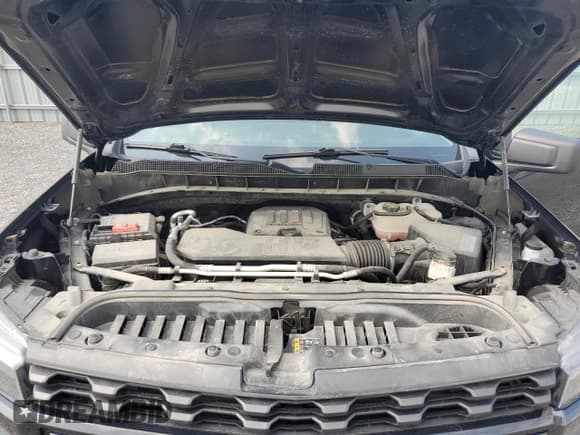 ✅ 2021 Chevrolet Silverado 1500 Custom • VIN: 1GCPYBEK1MZ210699 • Lot: 64055475. Wystawiony na Copart z przebiegiem 68 929 mil. Bezpłatny archiwum sprzedaży aukcyjnych z USA i szczegółowy raport historii pojazdu na DreamBid. Zdjęcie 11.