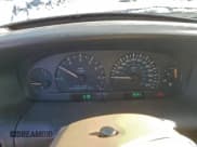 ✅ 1998 Dodge Caravan SE • VIN: 2B4GP44R7WR734947 • Lot: 95460295. Listed on Copart with 184,218 mi. Free auction sales archive from the USA and detailed vehicle history report at DreamBid. Image 9.