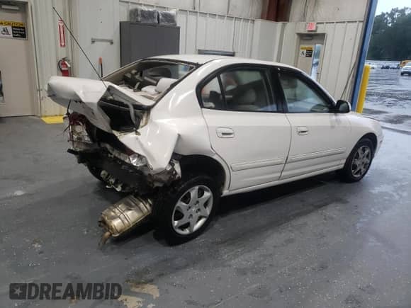 2006 Hyundai Elantra GLS с VIN KMHDN46D56U346935, выставлен на аукционе Copart как лот 71787674 с пробегом Не указан миль и Списание • Salvage title. История ставок и продаж доступна на DreamBid. Изображение 3.