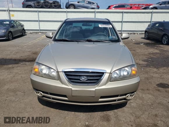 ✅ 2005 Hyundai Elantra GLS • VIN: KMHDN46D05U126245 • Lot: 63539965. Wystawiony na Copart z przebiegiem 83 492 mil. Bezpłatny archiwum sprzedaży aukcyjnych z USA i szczegółowy raport historii pojazdu na DreamBid. Zdjęcie 5.