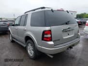 ✅ 2007 Ford Explorer XLT • VIN: 1FMEU73817UA64809 • Lot: 42493762. Listed on IAAI with 273,258 mi. Free auction sales archive from the USA and detailed vehicle history report at DreamBid. Image 3.