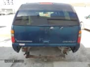 ✅ 2005 Chevrolet Suburban Z71 • VIN: 3GNFK16Z05G142794 • Лот: 52546295. Опубликован ранее на Copart с пробегом Не указан. Бесплатный доступ к архиву аукционных продаж из США и подробный отчёт об истории автомобиля на DreamBid. Изображение 6.