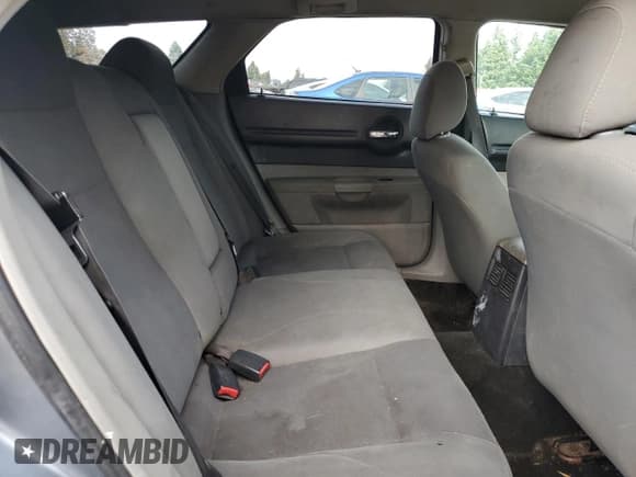 ✅ 2006 Dodge Magnum • VIN: 2D4FV47T96H335087 • Lot: 92134245. Wystawiony na Copart z przebiegiem 150 208 mil. Bezpłatny archiwum sprzedaży aukcyjnych z USA i szczegółowy raport historii pojazdu na DreamBid. Zdjęcie 10.