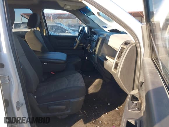 ✅ 2010 Dodge 1500 SLT • VIN: 1D7RB1CP5AS249924 • Lot: 41486732. Wystawiony na IAAI z przebiegiem 247 648 mil. Bezpłatny archiwum sprzedaży aukcyjnych z USA i szczegółowy raport historii pojazdu na DreamBid. Zdjęcie 5.