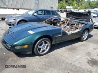 1995 Chevrolet Corvette z VIN 1G1YY32P3S5115553, wystawiony jako Copart lot #70312734 z przebiegiem Nie podano mil oraz Nie do naprawy • Non repairable. Historia ofert i sprzedaży dostępna na DreamBid. Obrazek 1.