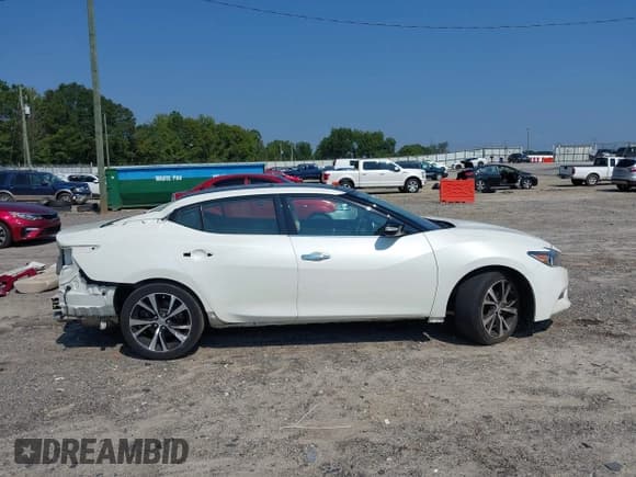 ✅ 2018 Nissan Maxima SV • VIN: 1N4AA6AP6JC397428 • Lot: 43017028. Wystawiony na IAAI z przebiegiem 33 456 mil. Bezpłatny archiwum sprzedaży aukcyjnych z USA i szczegółowy raport historii pojazdu na DreamBid. Zdjęcie 14.