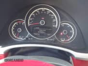 ✅ 2014 Volkswagen Beetle 2.5L • VIN: 3VWHX7AT8EM607412 • Lot: 42498009. Wystawiony na IAAI z przebiegiem 151 020 mil. Bezpłatny archiwum sprzedaży aukcyjnych z USA i szczegółowy raport historii pojazdu na DreamBid. Zdjęcie 7.