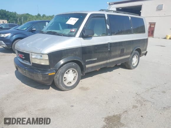 ✅ 1995 GMC Safari • VIN: 1GKEL19W5SB543740 • Lot: 42507228. Wystawiony na IAAI z przebiegiem 141 545 mil. Bezpłatny archiwum sprzedaży aukcyjnych z USA i szczegółowy raport historii pojazdu na DreamBid. Zdjęcie 2.