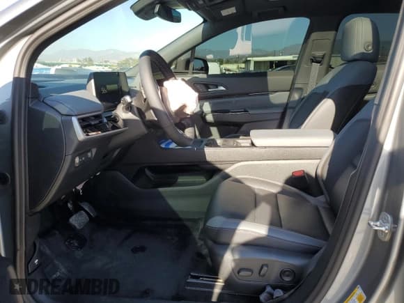 ✅ 2025 Honda Prologue Touring • VIN: 3GPKHWRM9SS501800 • Lot: 86149075. Wystawiony na Copart z przebiegiem 2 470 mil. Bezpłatny archiwum sprzedaży aukcyjnych z USA i szczegółowy raport historii pojazdu na DreamBid. Zdjęcie 7.