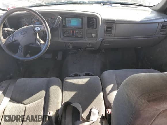 ✅ 2004 Chevrolet Silverado 1500 LS • VIN: 2GCEC19T341146063 • Lot: 69568185. Listed on Copart with Not provided. Free auction sales archive from the USA and detailed vehicle history report at DreamBid. Image 8.