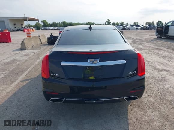 ✅ 2015 Cadillac CTS Luxury RWD • VIN: 1G6AR5SX2F0141438 • Lot: 43004019. Listed on IAAI with 143,885 mi. Free auction sales archive from the USA and detailed vehicle history report at DreamBid. Image 17.