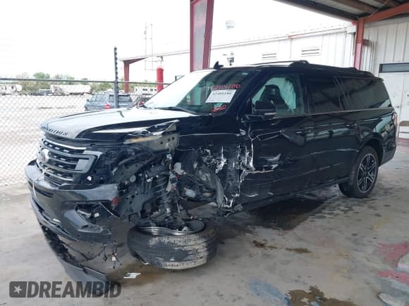 ✅ 2020 Ford Expedition Max Limited • VIN: 1FMJK1KT0LEA96517 • Lot: 42401180. Listed on IAAI with 92,338 mi. Free auction sales archive from the USA and detailed vehicle history report at DreamBid. Image 6.
