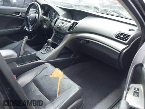 ✅ 2009 Acura TSX • VIN: JH4CU26649C031934 • Lot: 42228415. Listed on IAAI with 103,206 mi. Free auction sales archive from the USA and detailed vehicle history report at DreamBid. Image 5.