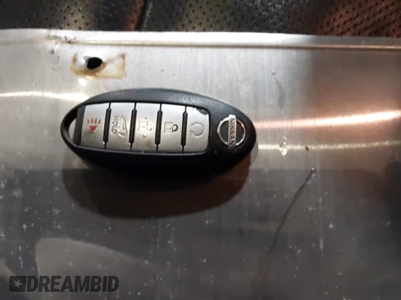 ✅ 2020 Nissan Rogue SL • VIN: 5N1AT2MV0LC737498 • Lot: 42362741. Listed on IAAI with 33,164 mi. Free auction sales archive from the USA and detailed vehicle history report at DreamBid. Image 11.