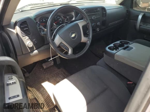 ✅ 2009 Chevrolet Silverado 1500 • VIN: 1GCEK24009Z212198 • Лот: 65691485. Опубликован ранее на Copart с пробегом 109 247 миль. Бесплатный доступ к архиву аукционных продаж из США и подробный отчёт об истории автомобиля на DreamBid. Изображение 8.