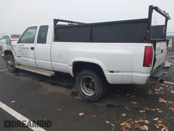 ✅ 1996 Chevrolet Silverado 3500 • VIN: 1GCHC39R0TE203779 • Lot: 43495366. Listed on IAAI with 290,700 mi. Free auction sales archive from the USA and detailed vehicle history report at DreamBid. Image 3.