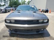 ✅ 2014 Dodge Challenger SRT-8 • VIN: 2C3CDYCJ1EH100216 • Lot: 57844795. Wystawiony na Copart z przebiegiem Nie podano. Bezpłatny archiwum sprzedaży aukcyjnych z USA i szczegółowy raport historii pojazdu na DreamBid. Zdjęcie 5.