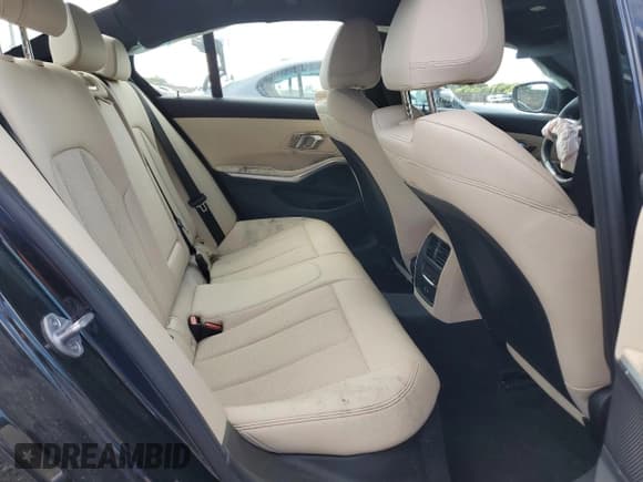 ✅ 2025 BMW 3 Series 330i • VIN: 3MW69CW02S8F32980 • Lot: 93104995. Listed on Copart with 15,005 mi. Free auction sales archive from the USA and detailed vehicle history report at DreamBid. Image 10.