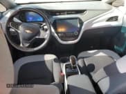 ✅ 2020 Chevrolet Bolt EV LT • VIN: 1G1FY6S06L4148775 • Lot: 43543455. Wystawiony na Copart z przebiegiem 57 957 mil. Bezpłatny archiwum sprzedaży aukcyjnych z USA i szczegółowy raport historii pojazdu na DreamBid. Zdjęcie 8.