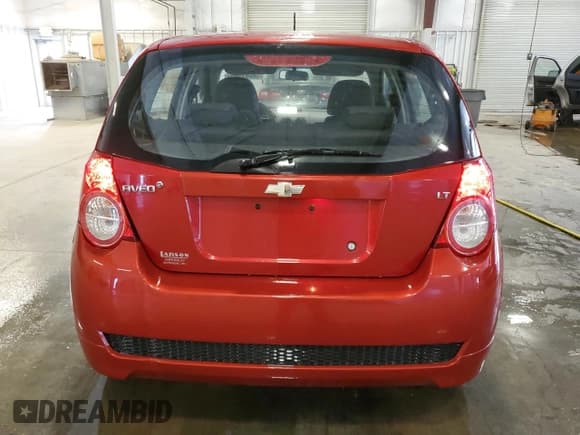 ✅ 2009 Chevrolet Aveo 1LT • VIN: KL1TD66E19B311906 • Lot: 58667965. Wystawiony na Copart z przebiegiem 108 441 mil. Bezpłatny archiwum sprzedaży aukcyjnych z USA i szczegółowy raport historii pojazdu na DreamBid. Zdjęcie 6.