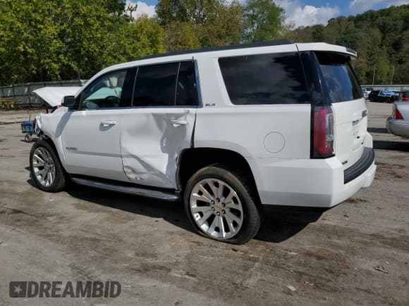 ✅ 2015 GMC Yukon SLE • VIN: 1GKS2AKC2FR238683 • Lot: 84249305. Listed on Copart with 47,213 mi. Free auction sales archive from the USA and detailed vehicle history report at DreamBid. Image 2.
