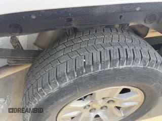 ✅ 2016 Chevrolet Silverado 1500 LT • VIN: 3GCPCREC6GG365804 • Лот: 42960832. Опубликован ранее на IAAI с пробегом 201 964 миль. Бесплатный доступ к архиву аукционных продаж из США и подробный отчёт об истории автомобиля на DreamBid. Изображение 1.