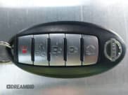 ✅ 2020 Nissan Armada SL • VIN: JN8AY2NC2LX519790 • Lot: 42076451. Wystawiony na IAAI z przebiegiem 119 567 mil. Bezpłatny archiwum sprzedaży aukcyjnych z USA i szczegółowy raport historii pojazdu na DreamBid. Zdjęcie 11.