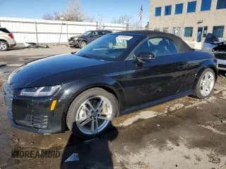 ✅ 2017 Audi TT Roadster • VIN: TRUT5CFV9H1002294 • Lot: 80895664. Wystawiony na Copart z przebiegiem 59 904 mil. Bezpłatny archiwum sprzedaży aukcyjnych z USA i szczegółowy raport historii pojazdu na DreamBid. Zdjęcie 1.
