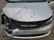 ✅ 2022 Chrysler Voyager LX • VIN: 2C4RC1CG8NR213286 • Лот: 85402665. Опубликован ранее на Copart с пробегом 78 296 миль. Бесплатный доступ к архиву аукционных продаж из США и подробный отчёт об истории автомобиля на DreamBid. Изображение 12.