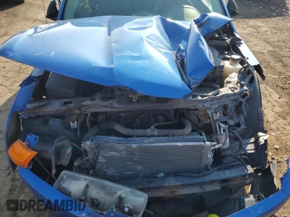 ✅ 2004 Saturn VUE V6 • VIN: 5GZCZ53464S880614 • Lot: 59794325. Wystawiony na Copart z przebiegiem 280 540 mil. Bezpłatny archiwum sprzedaży aukcyjnych z USA i szczegółowy raport historii pojazdu na DreamBid. Zdjęcie 12.