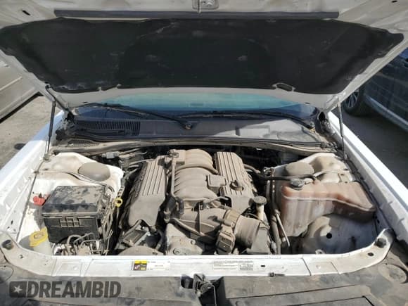 ✅ 2014 Dodge Challenger SRT-8 • VIN: 2C3CDYCJ4EH136711 • Lot: 47771765. Wystawiony na Copart z przebiegiem Nie podano. Bezpłatny archiwum sprzedaży aukcyjnych z USA i szczegółowy raport historii pojazdu na DreamBid. Zdjęcie 11.