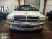 2004 Dodge Dakota SLT z VIN 1D7HG48N14S609085, wystawiony jako Copart lot #68557614 z przebiegiem Nie podano mil oraz Czysty tytuł • Clean title. Historia ofert i sprzedaży dostępna na DreamBid. Obrazek 5.