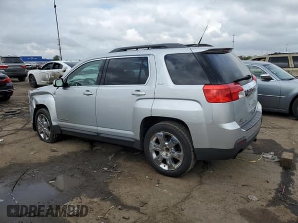 ✅ 2011 GMC Terrain SLT-1 • VIN: 2CTFLUE57B6418230 • Lot: 81785945. Wystawiony na Copart z przebiegiem 175 666 mil. Bezpłatny archiwum sprzedaży aukcyjnych z USA i szczegółowy raport historii pojazdu na DreamBid. Zdjęcie 2.