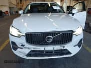 ✅ 2022 Volvo XC60 Momentum • VIN: YV4L12RK7N1035630 • Лот: 43514160. Опубликован ранее на IAAI с пробегом 90 240 миль. Бесплатный доступ к архиву аукционных продаж из США и подробный отчёт об истории автомобиля на DreamBid. Изображение 6.
