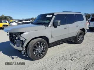 ✅ 2024 Lexus GX 550 Luxury+ • VIN: JTJVBCDX8R5007896 • Лот: 81330975. Опубликован ранее на Copart с пробегом 11 218 миль. Бесплатный доступ к архиву аукционных продаж из США и подробный отчёт об истории автомобиля на DreamBid. Изображение 1.